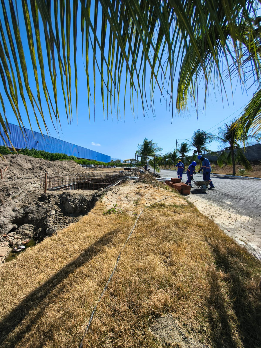 Fundação industrial em execução, obra civil da Engemec